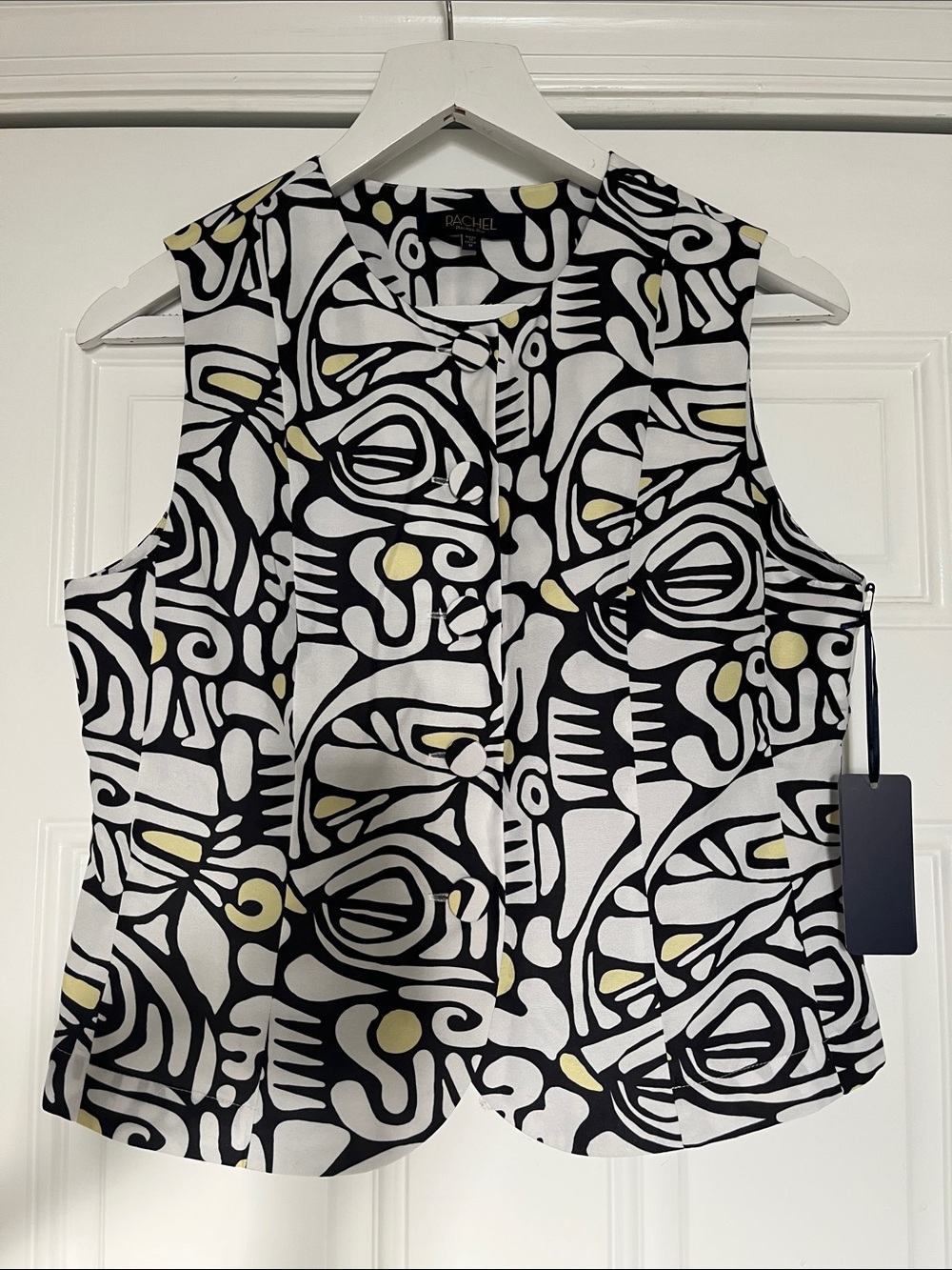 RACHEL Rachel Roy Black, White & Pale Yellow Abstract Print Sleeveless Blouse